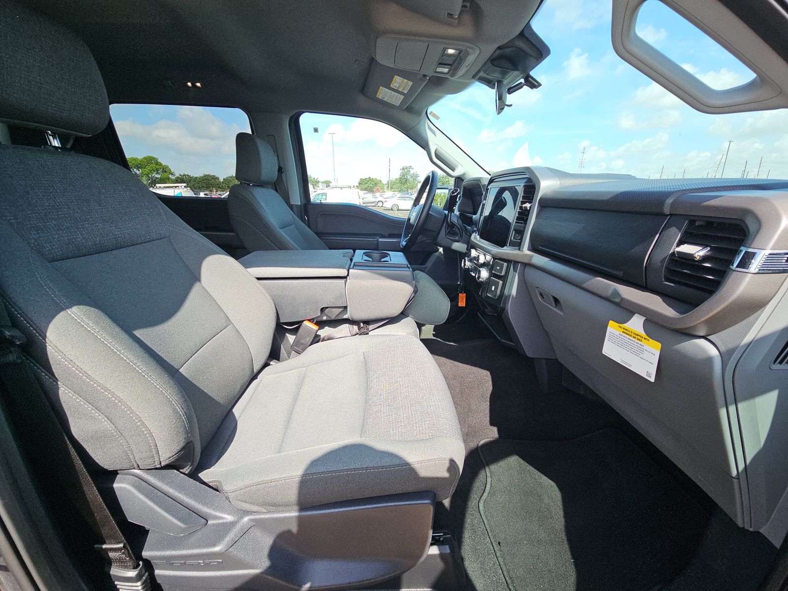 2025 Ford F-150 XLT RWD