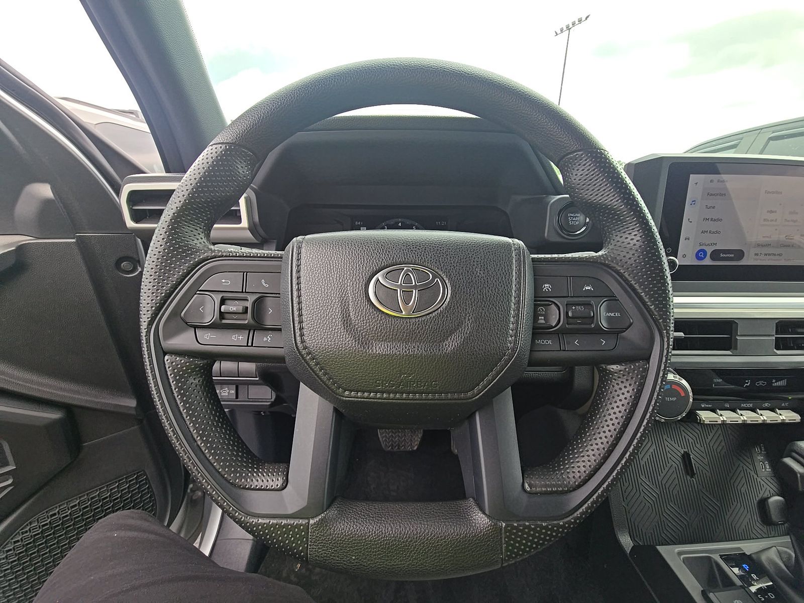 2024 Toyota Tacoma SR5 AWD