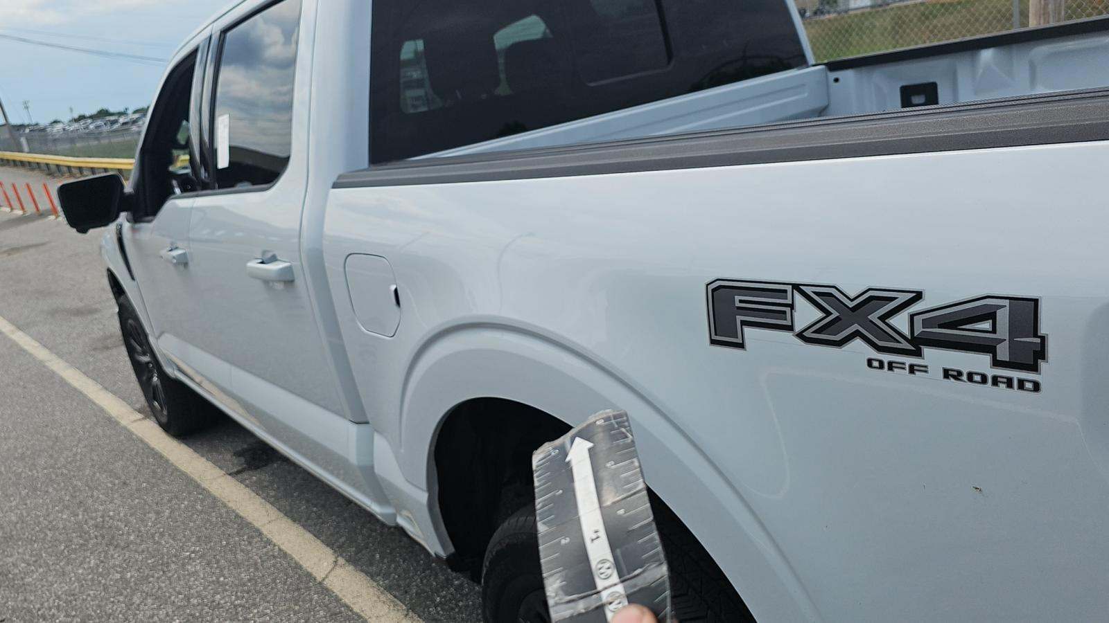 2025 Ford F-150 Platinum AWD