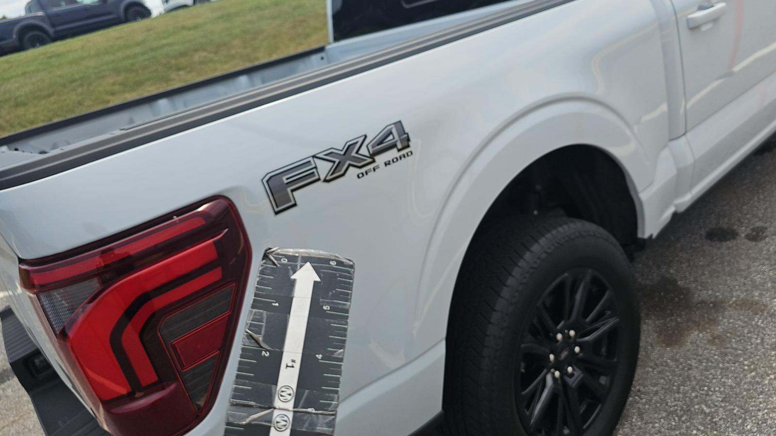 2025 Ford F-150 Platinum AWD