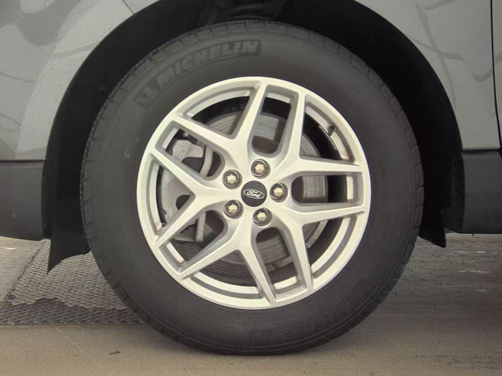 2023 Ford Edge SEL AWD