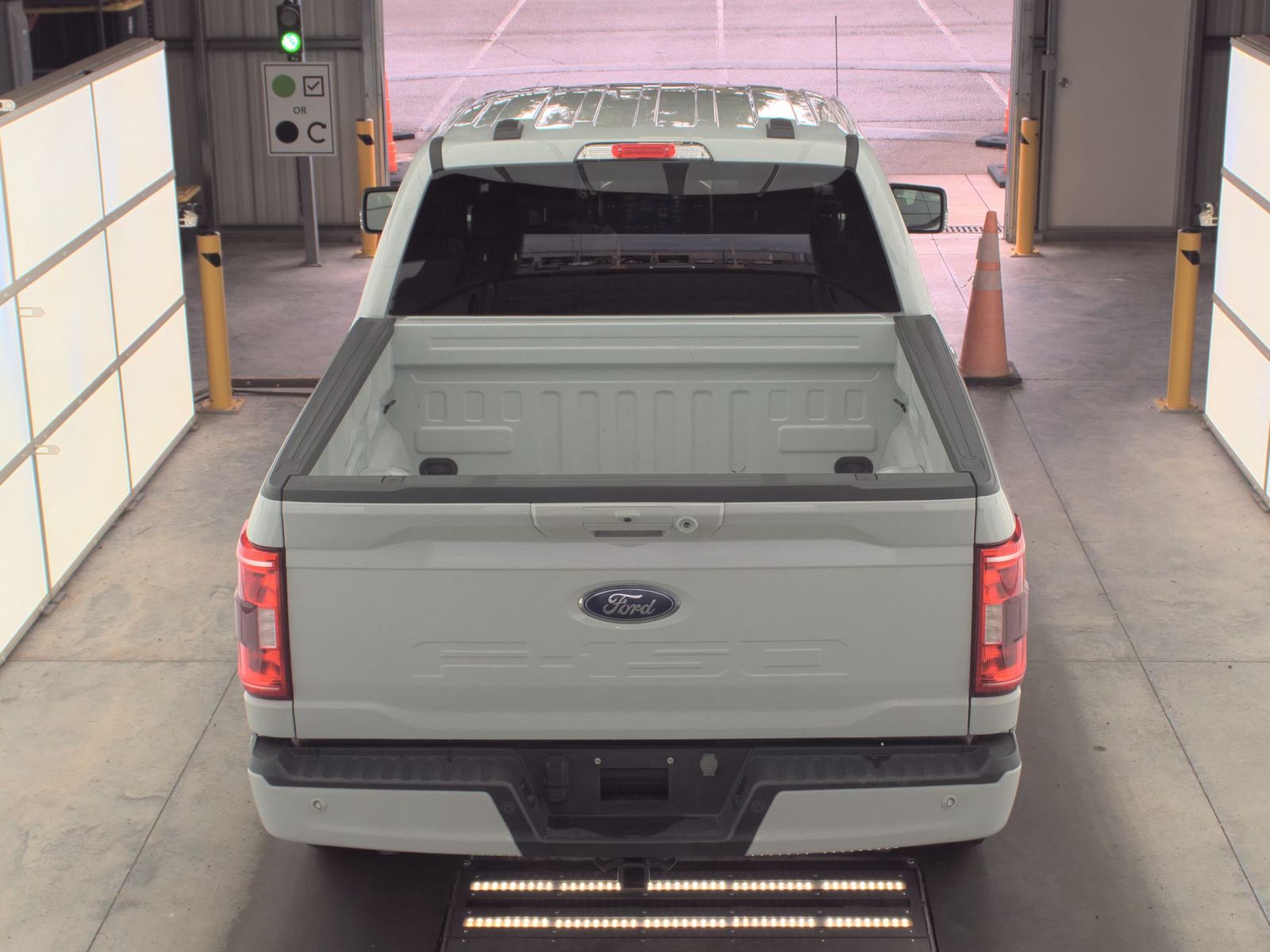 2023 Ford F-150 Hybrid XLT AWD