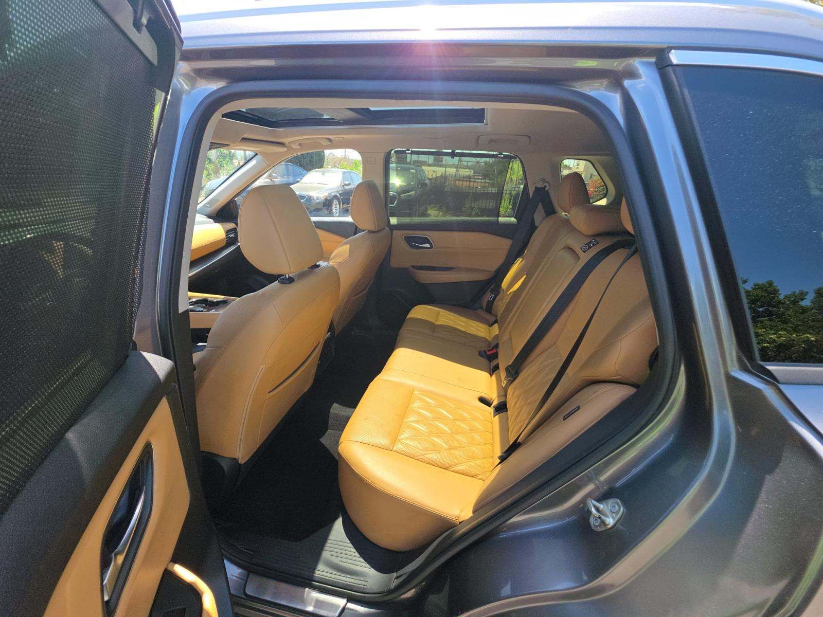 2023 Nissan Rogue Platinum FWD