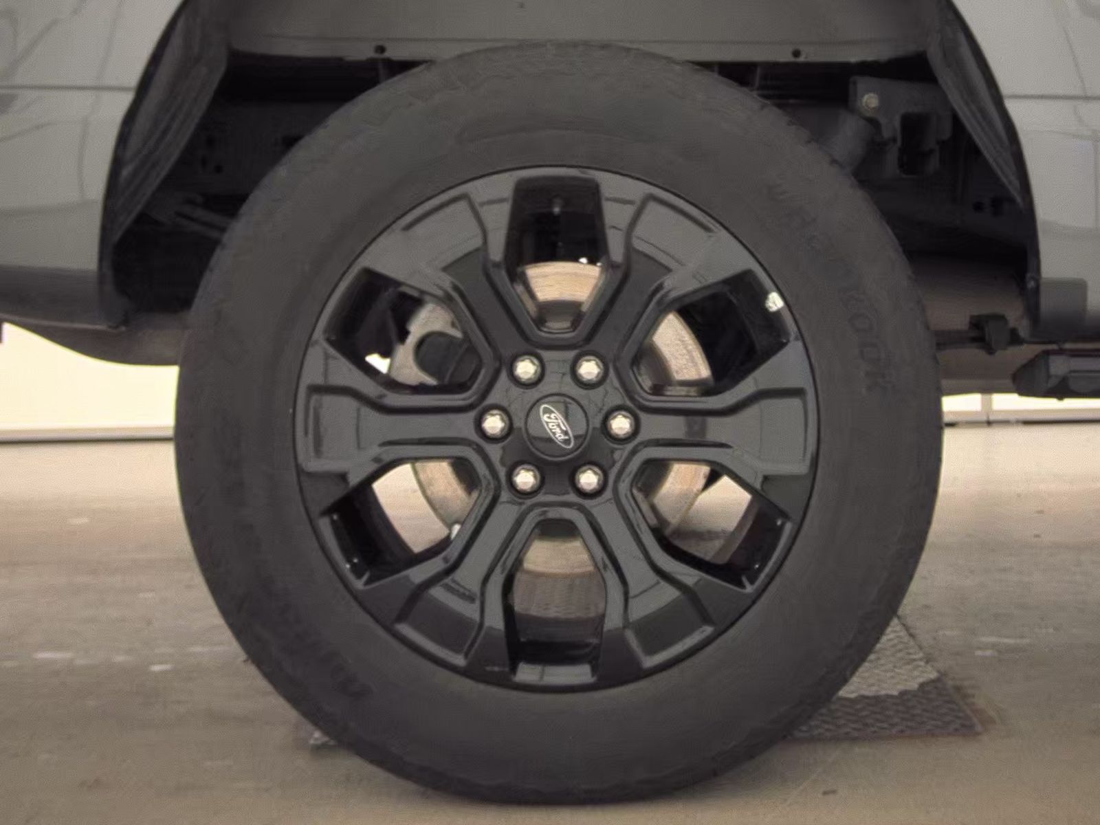 2023 Ford F-150 Platinum AWD