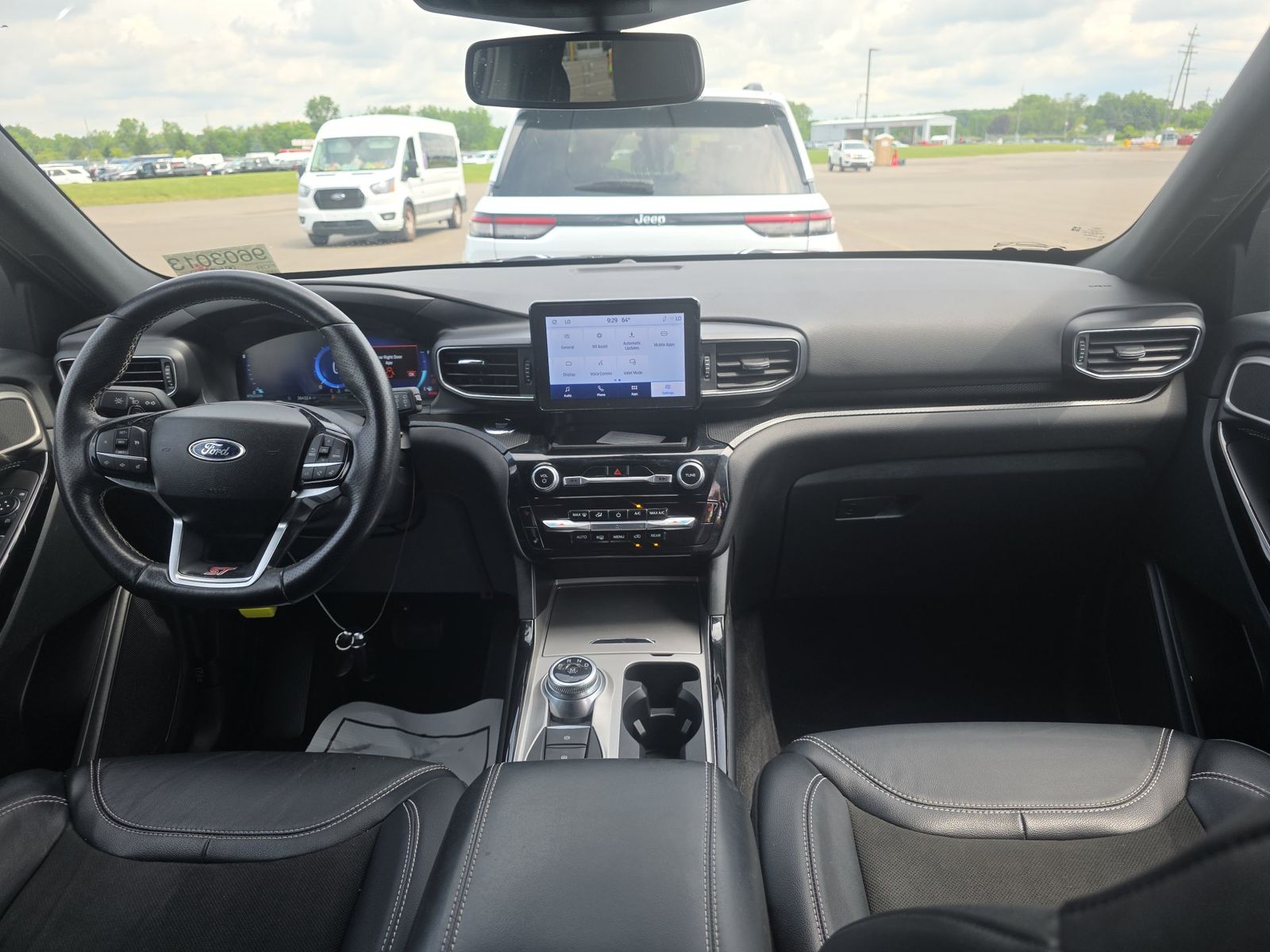 2023 Ford Explorer ST AWD
