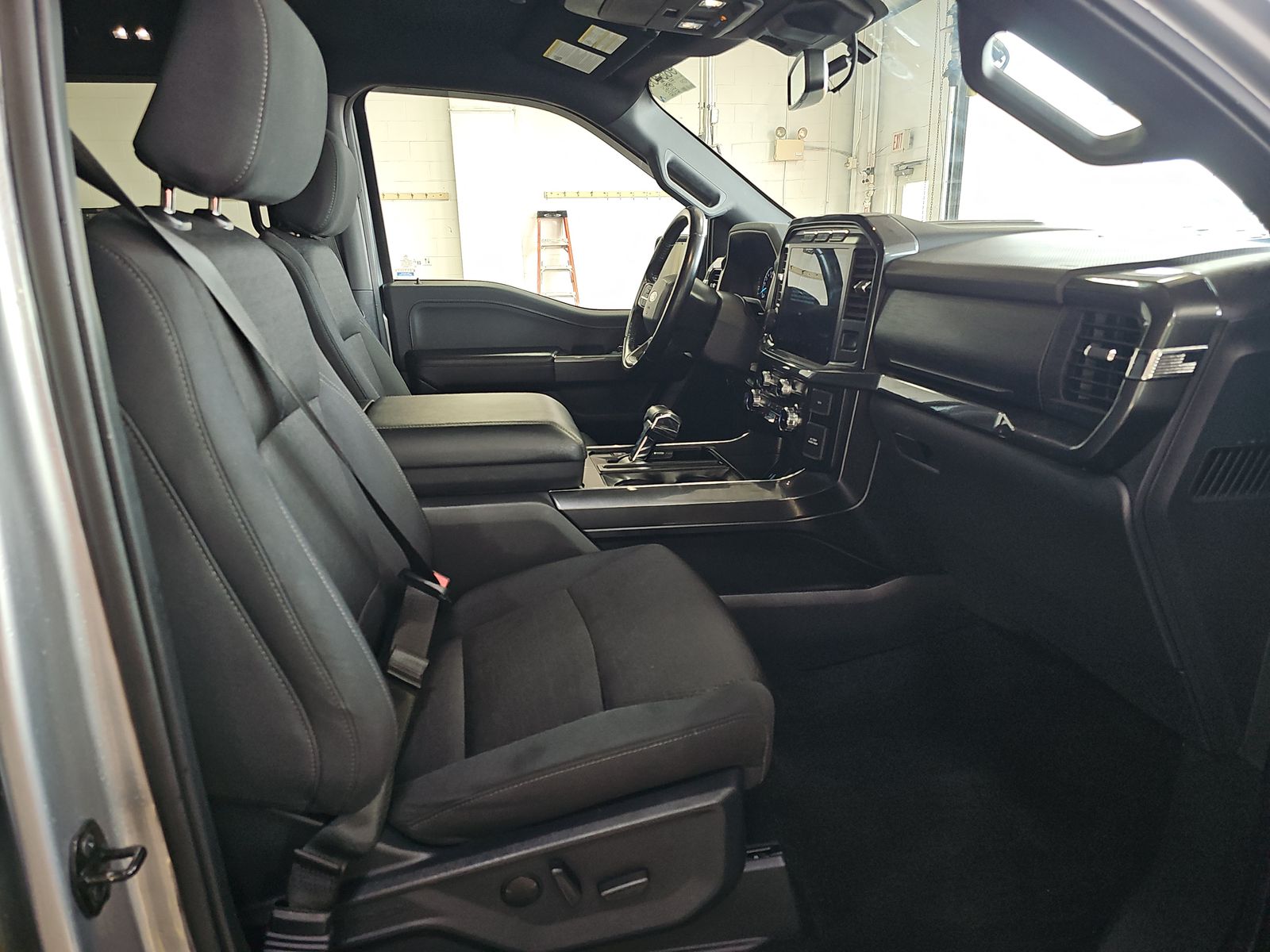2022 Ford F-150 XLT AWD