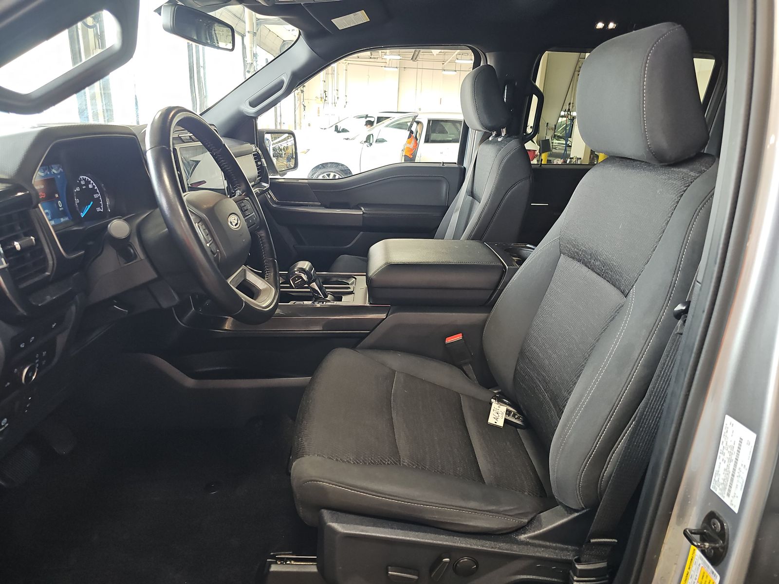 2022 Ford F-150 XLT AWD