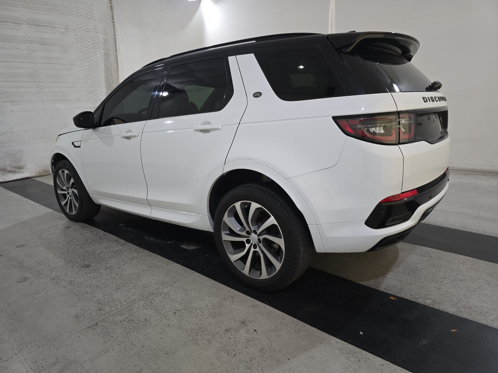 2022 Land Rover Discovery Sport SE R-Dynamic FWD