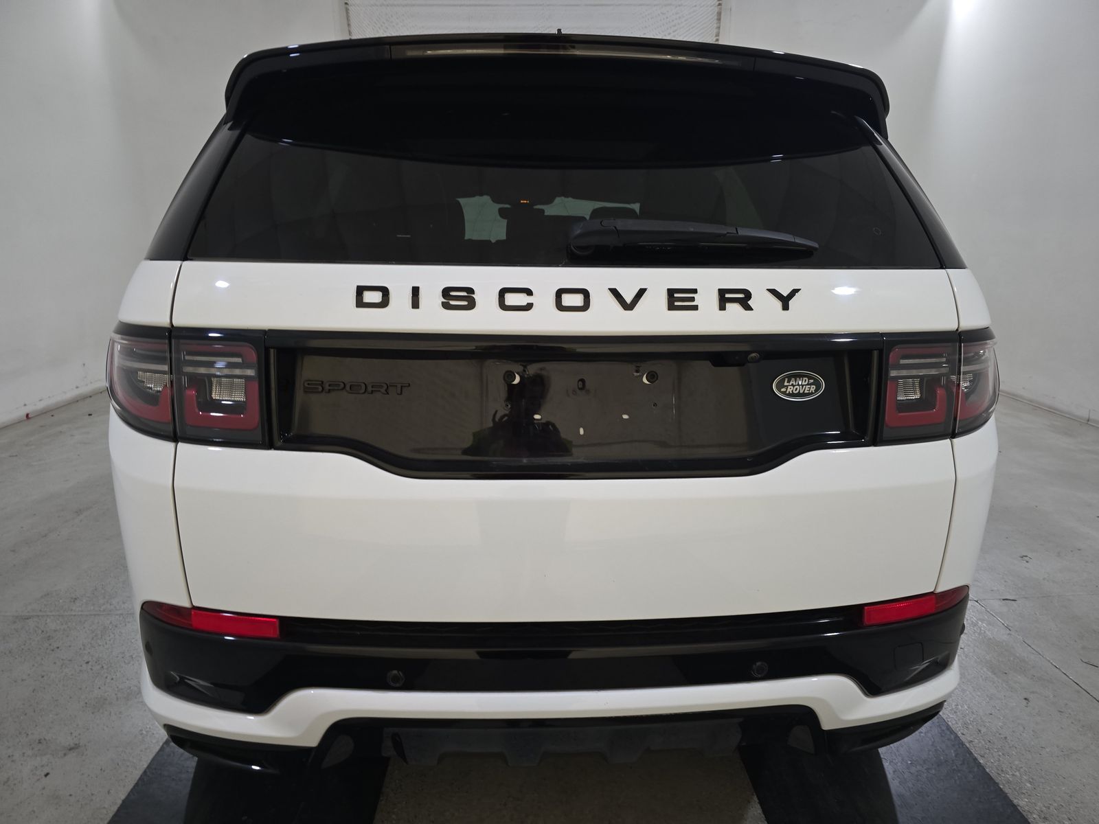 2022 Land Rover Discovery Sport SE R-Dynamic FWD