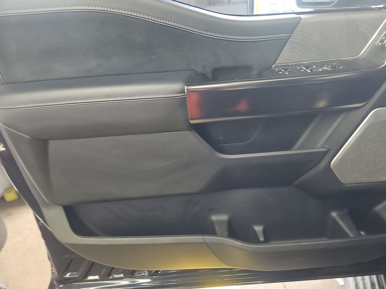 2023 Ford F-150 Platinum AWD