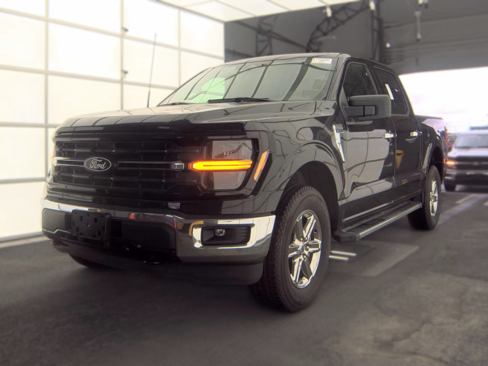 2025 Ford F-150 XLT AWD