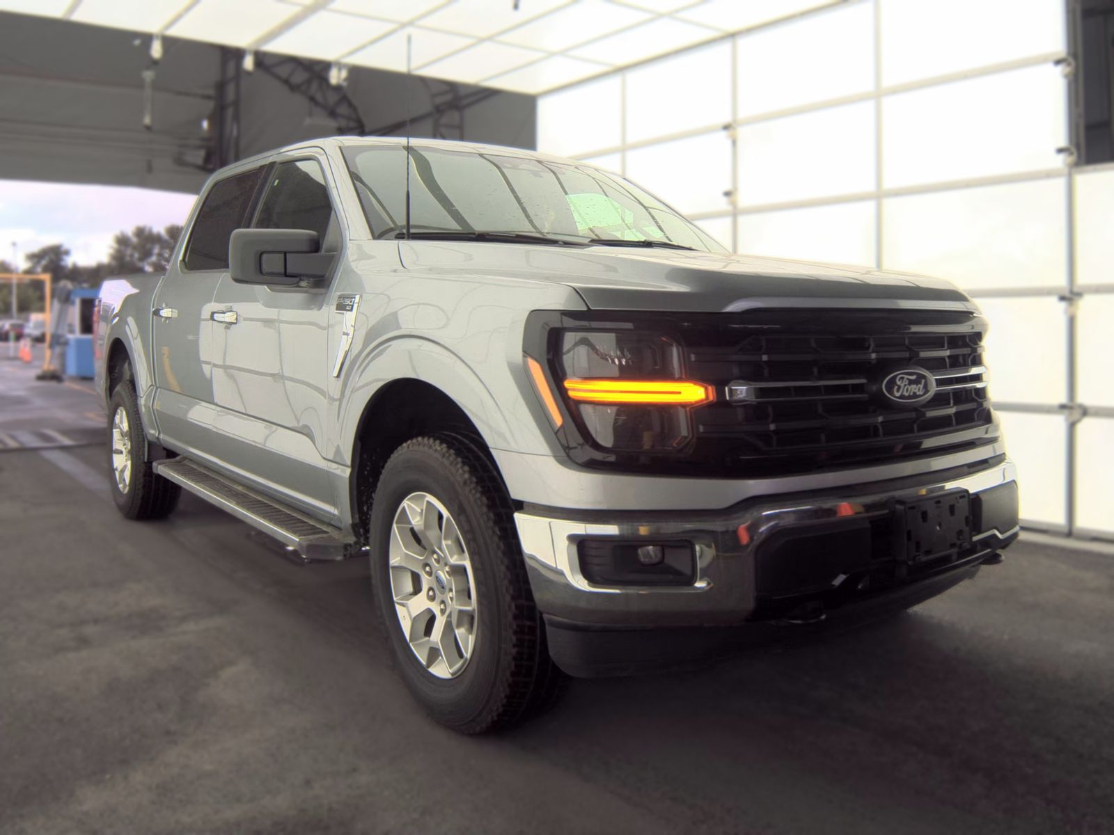 2025 Ford F-150 XLT AWD