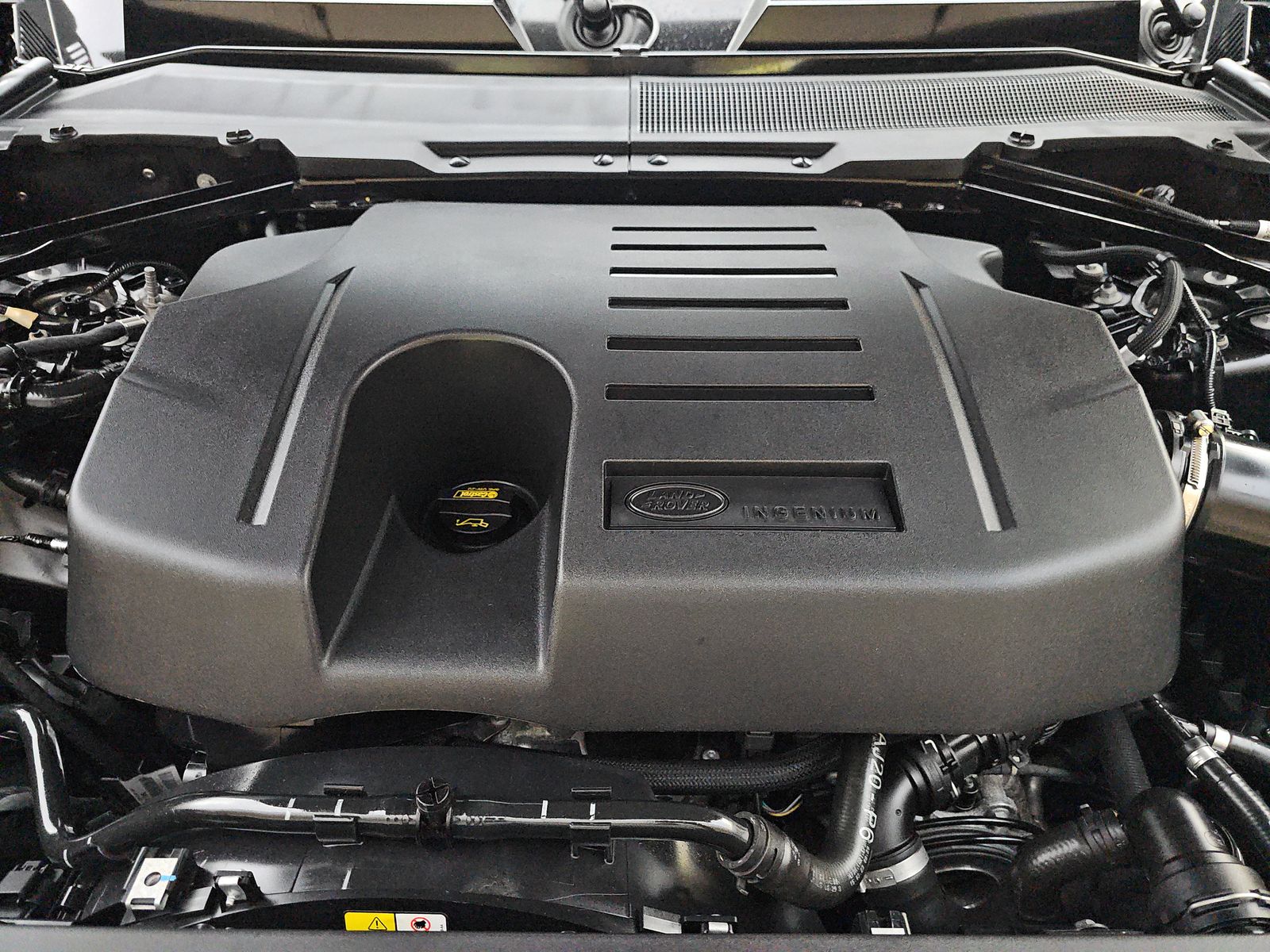 2023 Land Rover Defender 110 X-Dynamic SE AWD