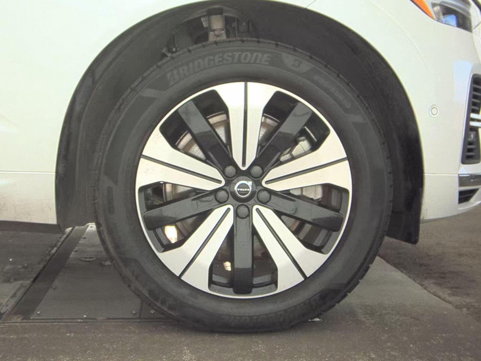 2023 Volvo XC60 Recharge T8 Plus AWD
