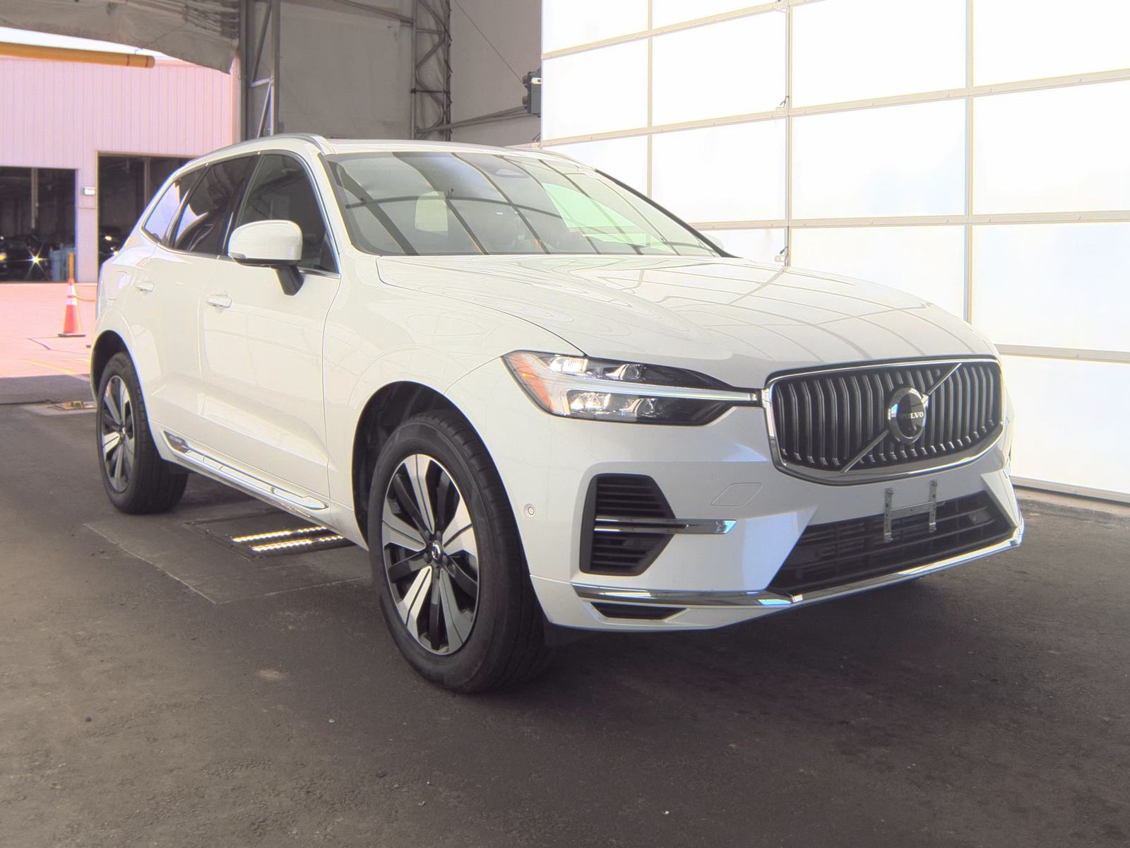 2023 Volvo XC60 Recharge T8 Plus AWD