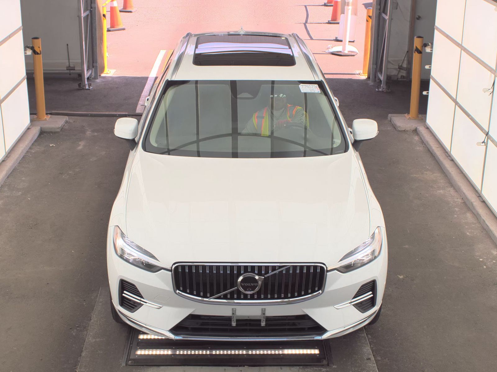 2023 Volvo XC60 Recharge T8 Plus AWD