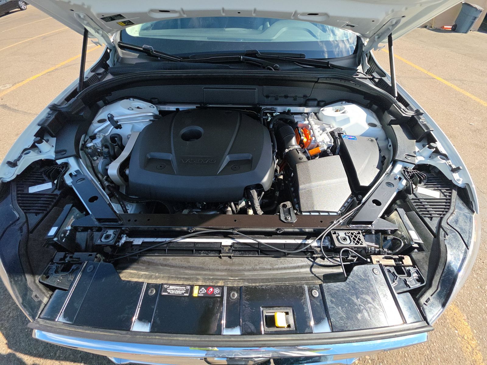 2023 Volvo XC60 Recharge T8 Plus AWD