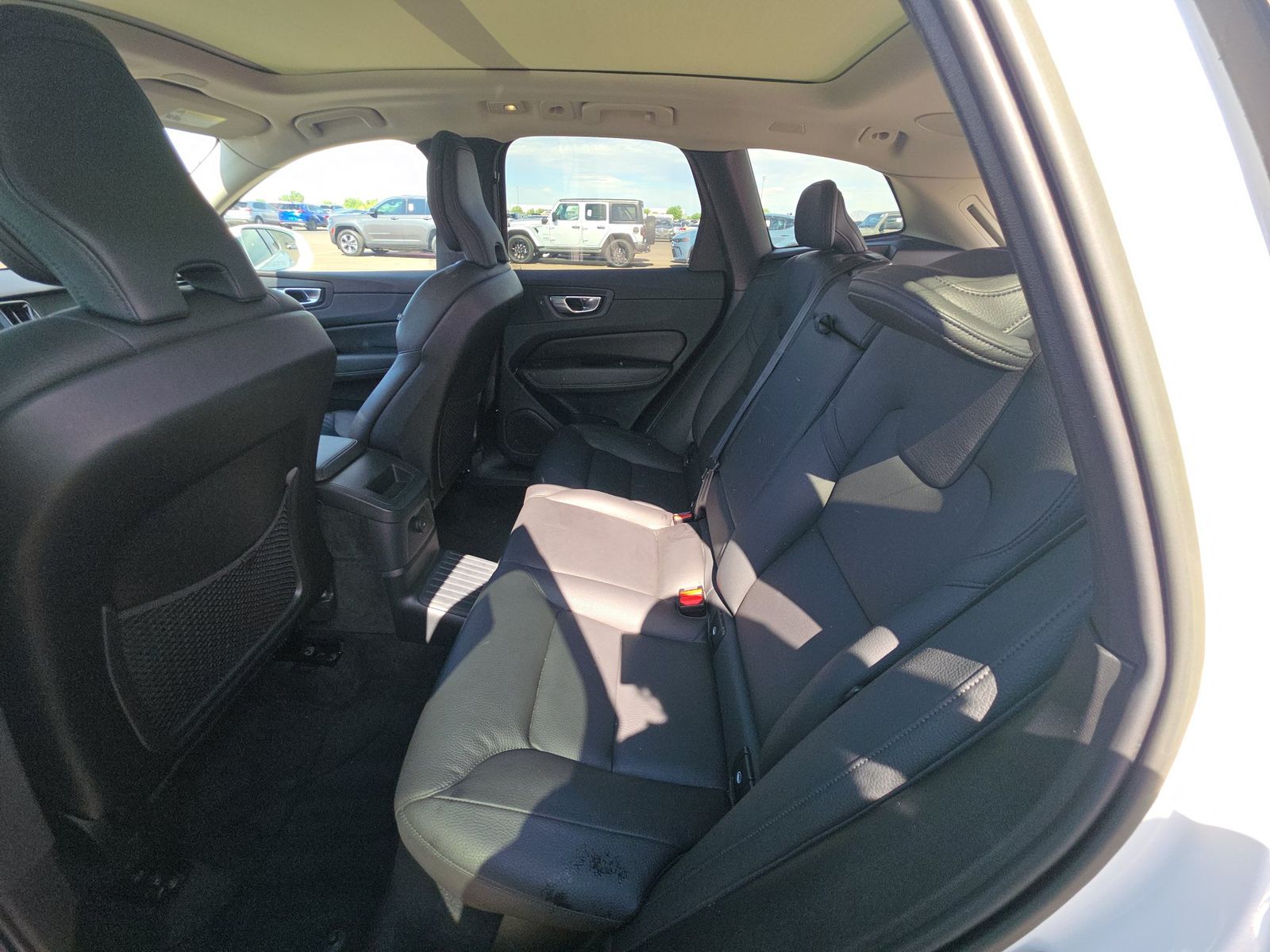 2023 Volvo XC60 Recharge T8 Plus AWD