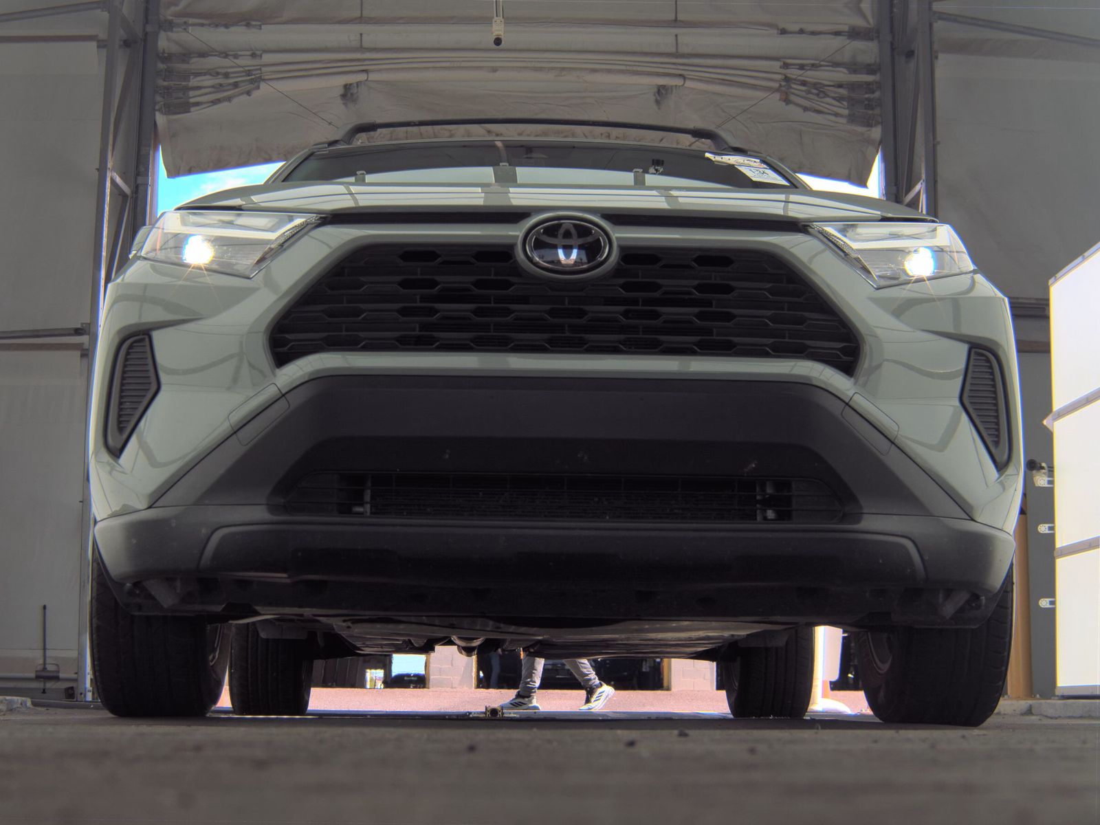 2023 Toyota RAV4 XLE FWD