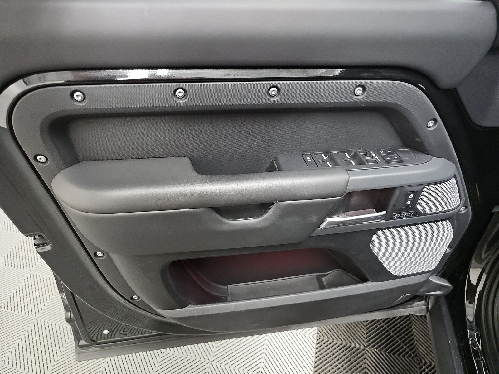2024 Land Rover Defender 130 X AWD