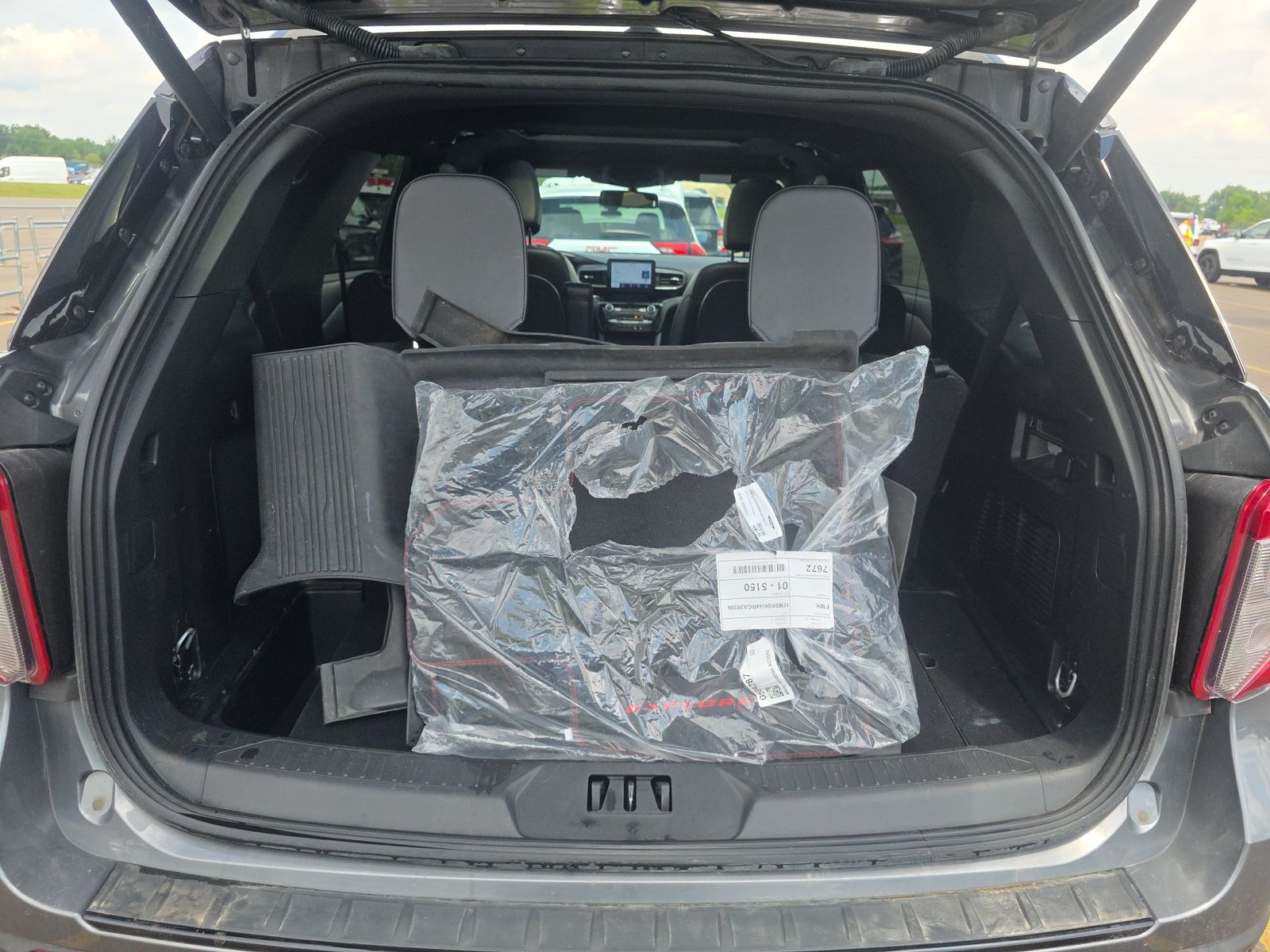2024 Ford Explorer ST-Line AWD