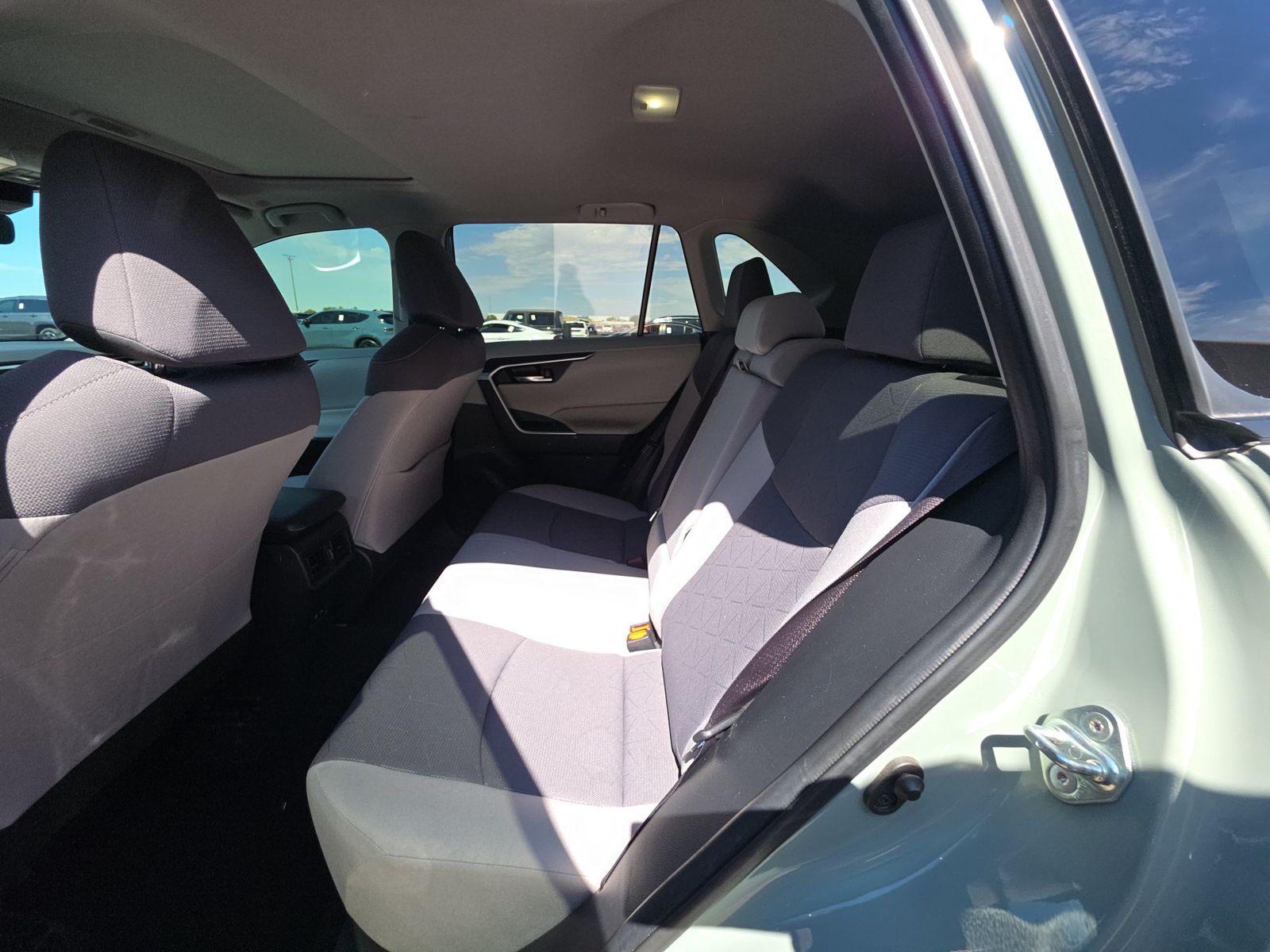 2023 Toyota RAV4 XLE FWD