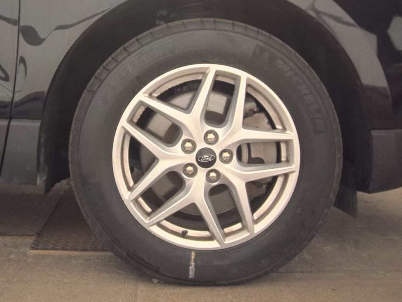 2023 Ford Edge SEL AWD