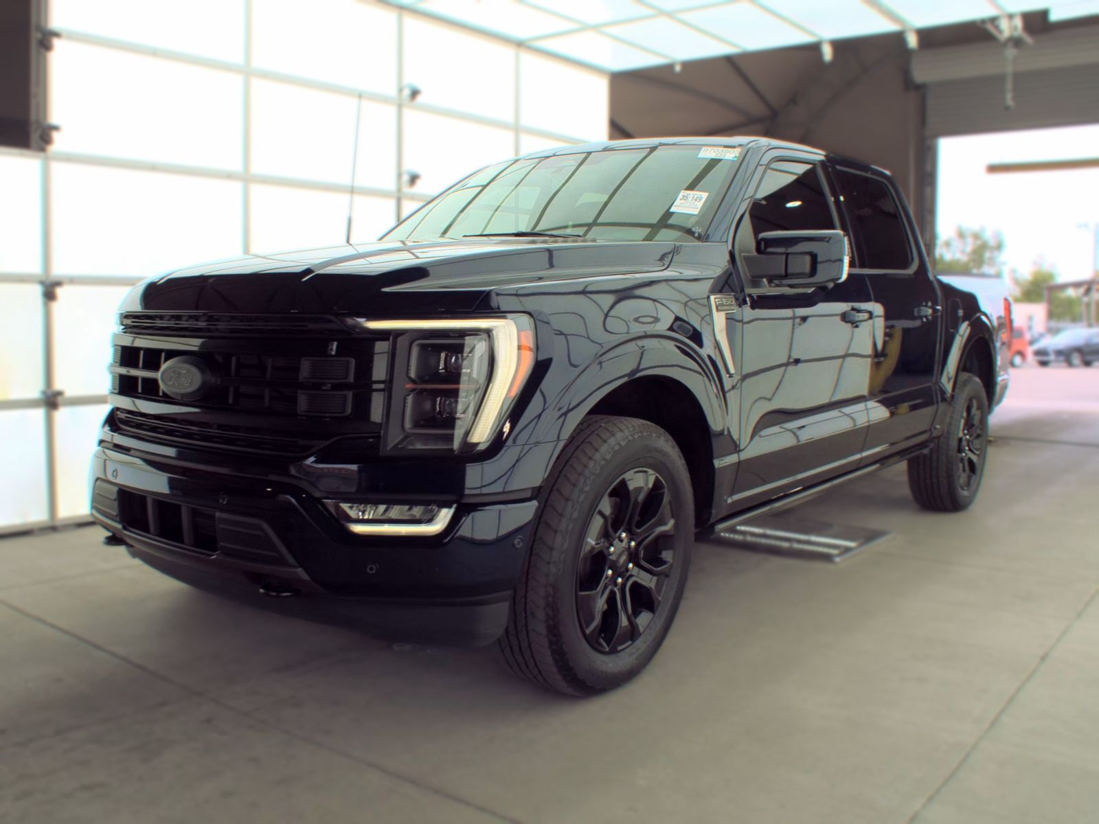 2023 Ford F-150 Platinum AWD