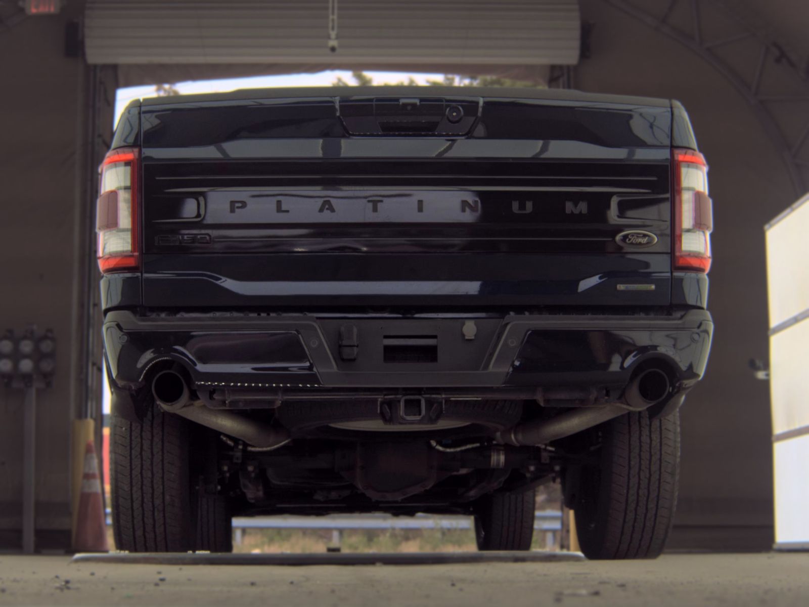 2023 Ford F-150 Platinum AWD