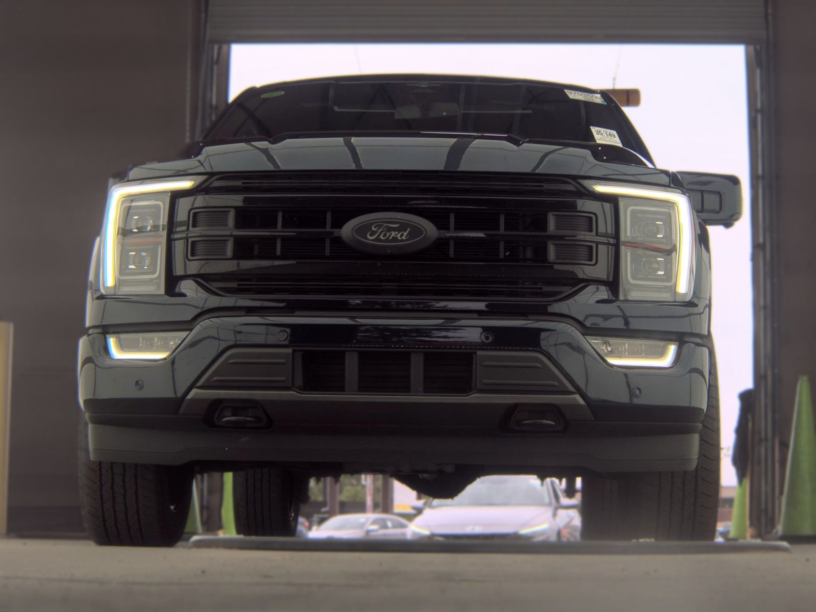 2023 Ford F-150 Platinum AWD
