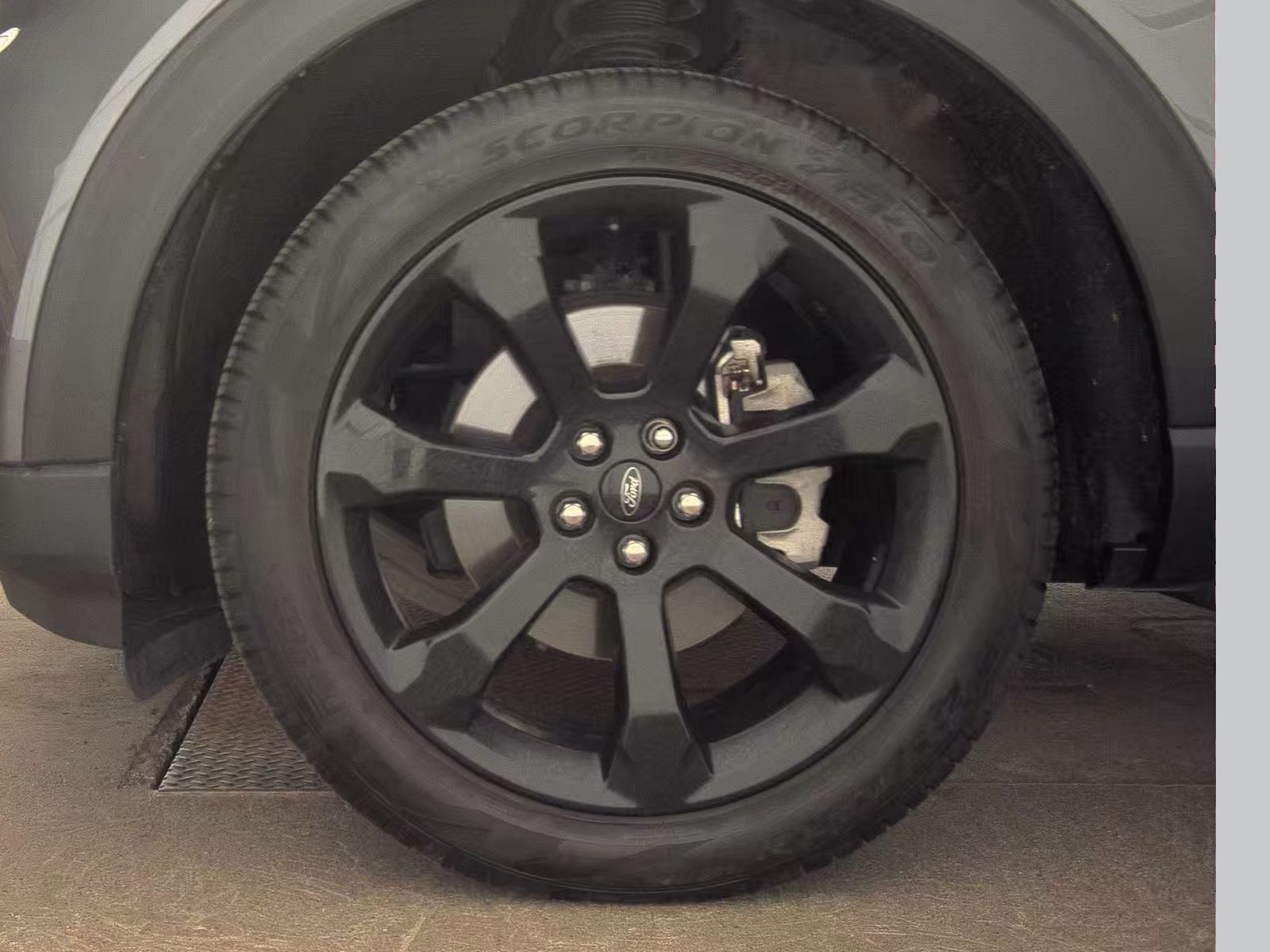 2024 Ford Explorer ST-Line AWD
