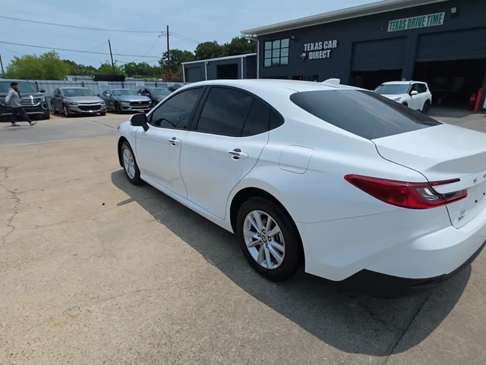2025 Toyota Camry LE AWD