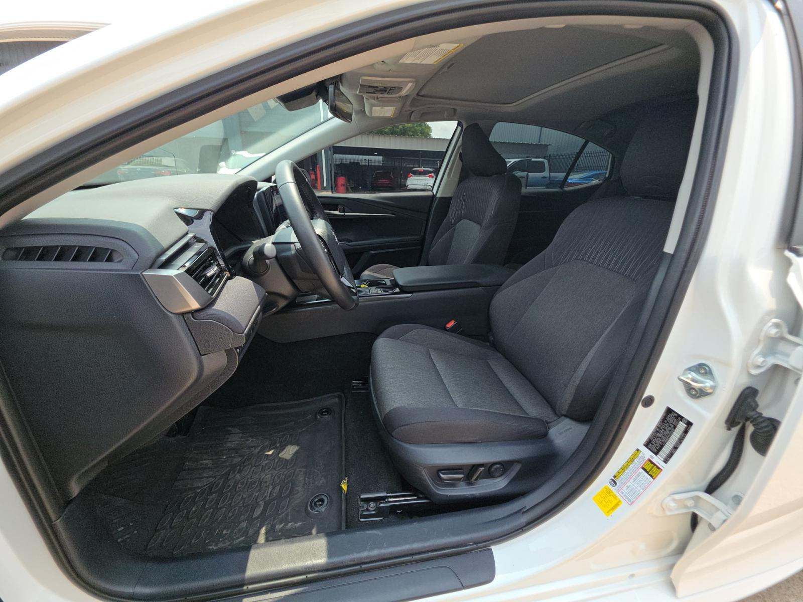 2025 Toyota Camry LE AWD