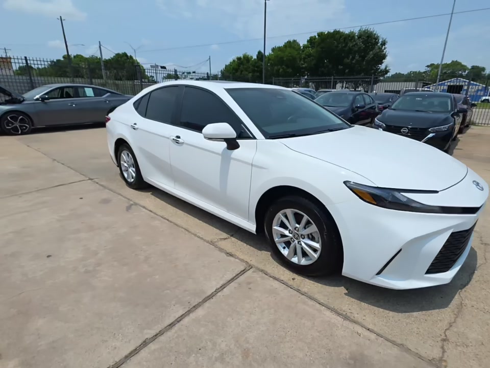 2025 Toyota Camry LE AWD