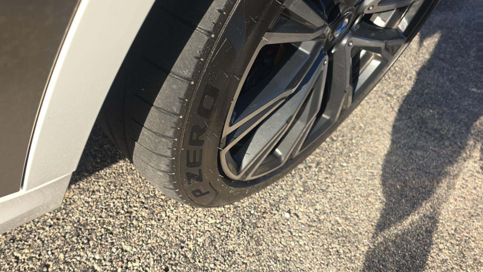 2021 BMW X7 M50i AWD