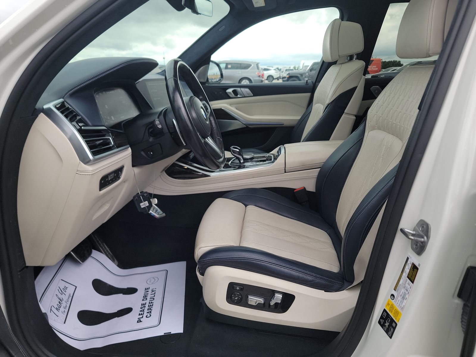 2021 BMW X7 M50i AWD
