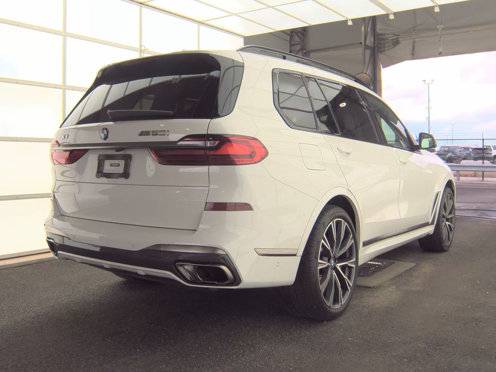 2021 BMW X7 M50i AWD