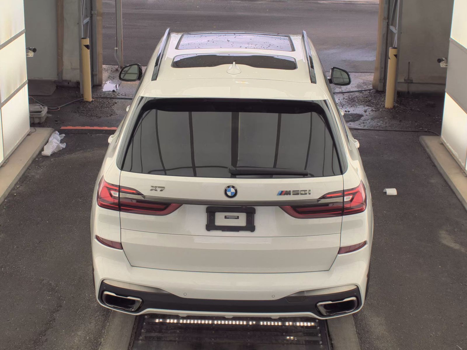 2021 BMW X7 M50i AWD