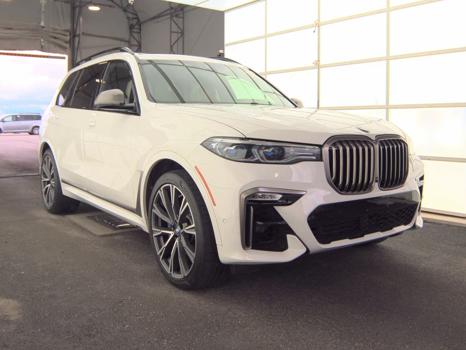 2021 BMW X7 M50i AWD