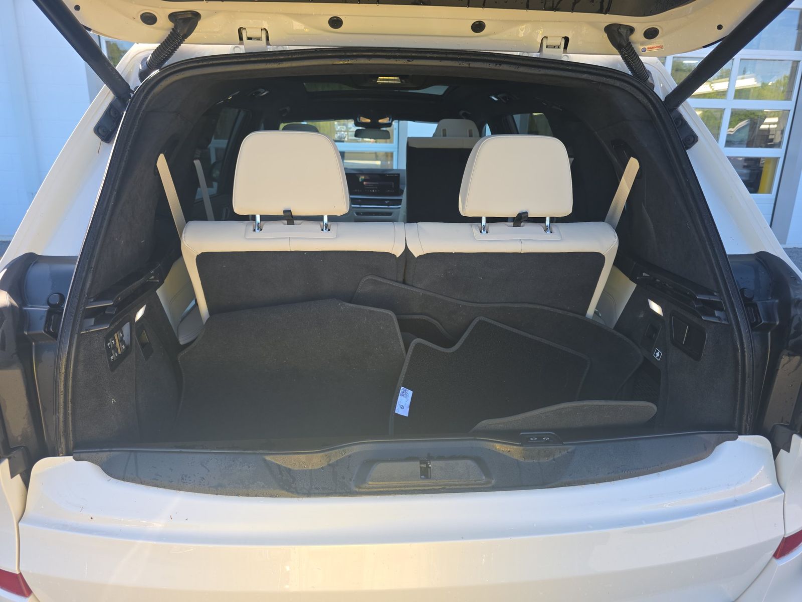 2025 BMW X7 xDrive40i AWD