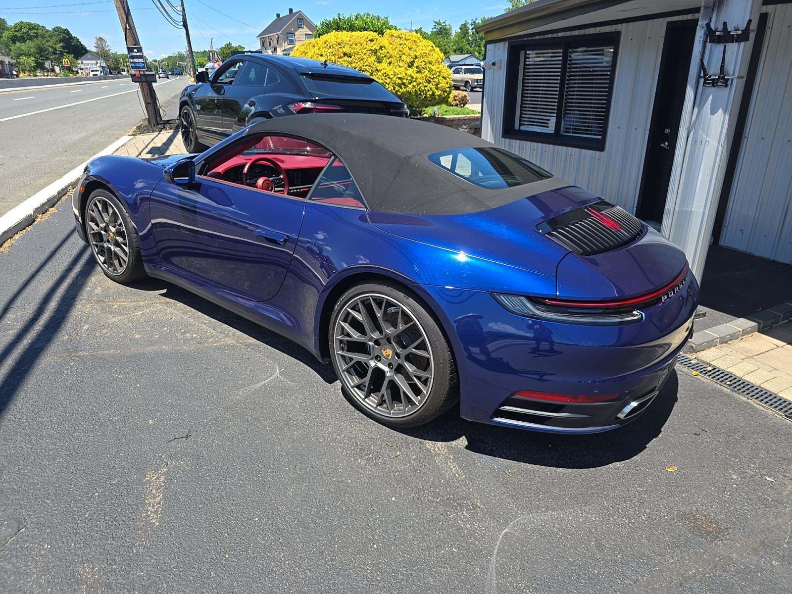 2021 Porsche 911 Carrera RWD