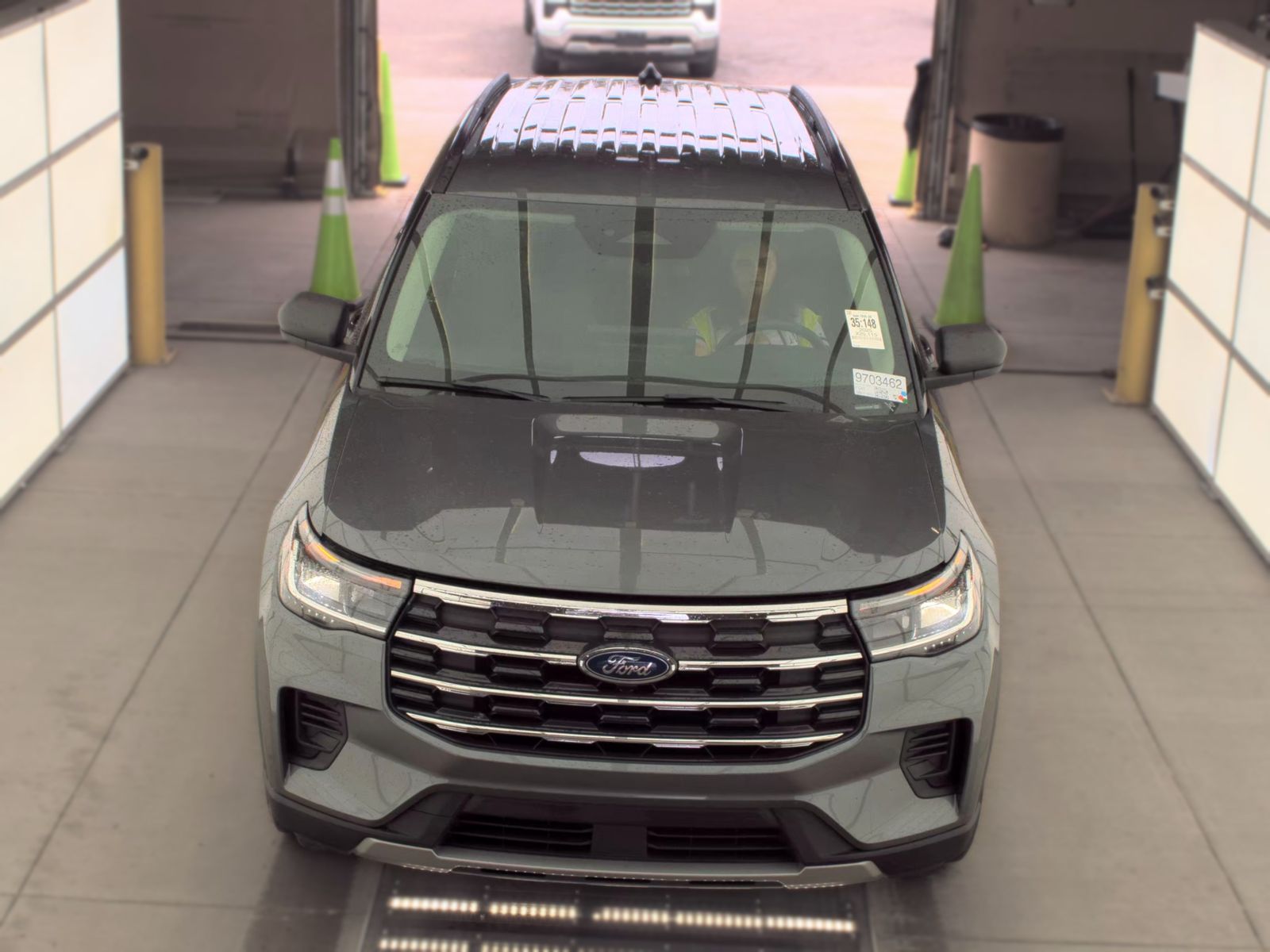 2025 Ford Explorer Active AWD