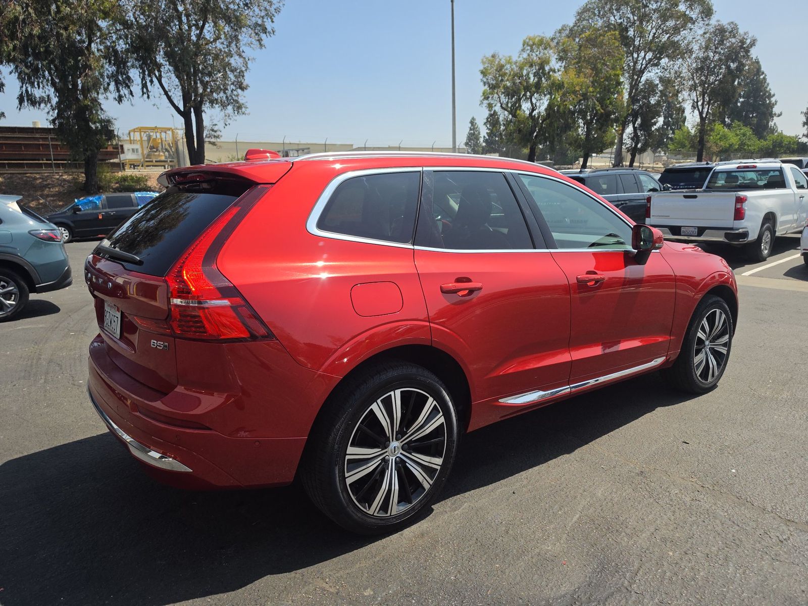 2023 Volvo XC60 B5 Plus AWD
