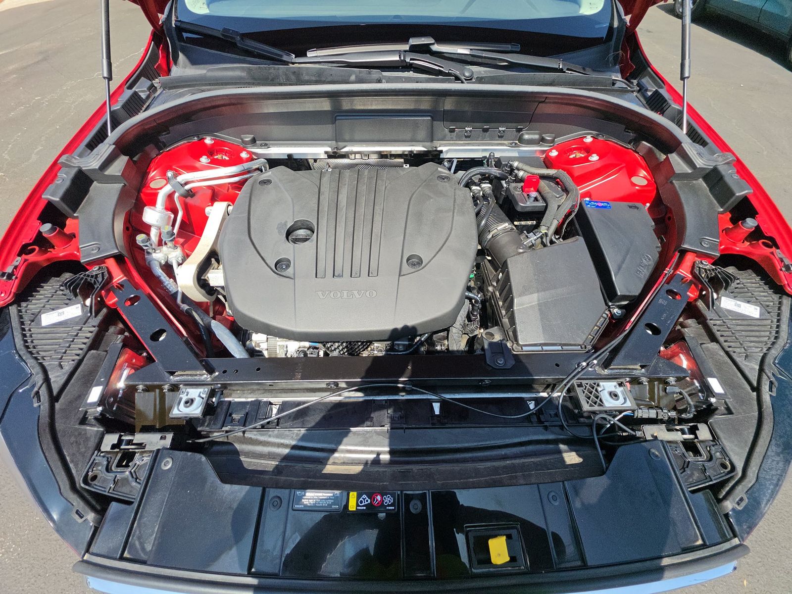 2023 Volvo XC60 B5 Plus AWD