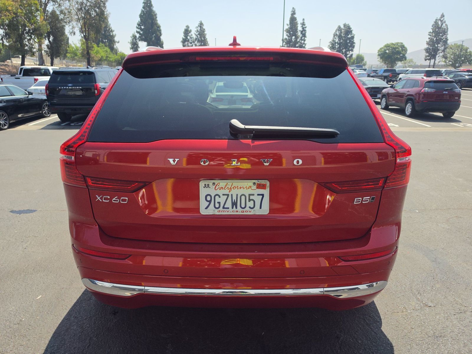 2023 Volvo XC60 B5 Plus AWD