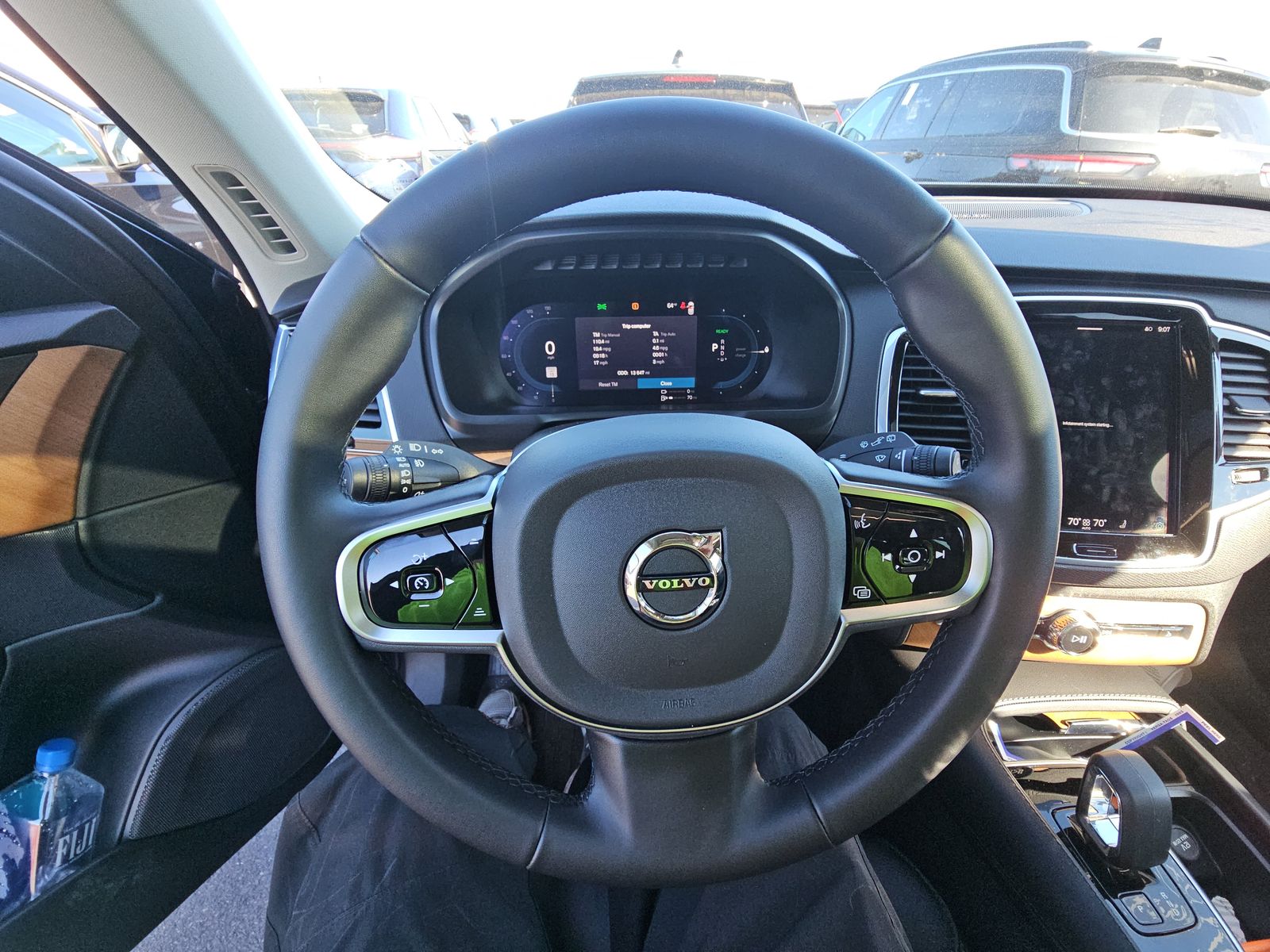2025 Volvo XC90 Plug-In Hybrid T8 Plus AWD