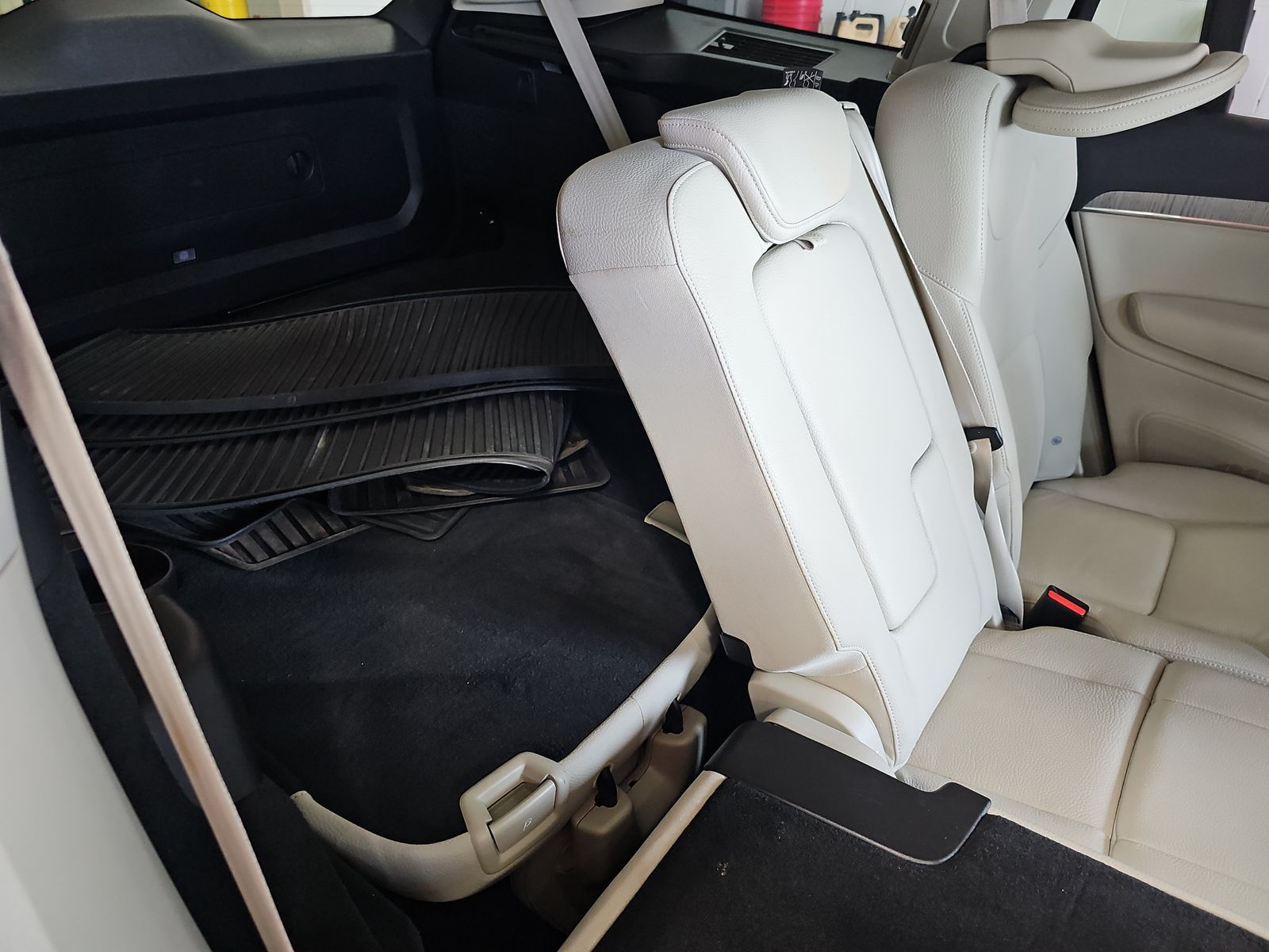2024 Volvo XC90 Recharge T8 Plus AWD