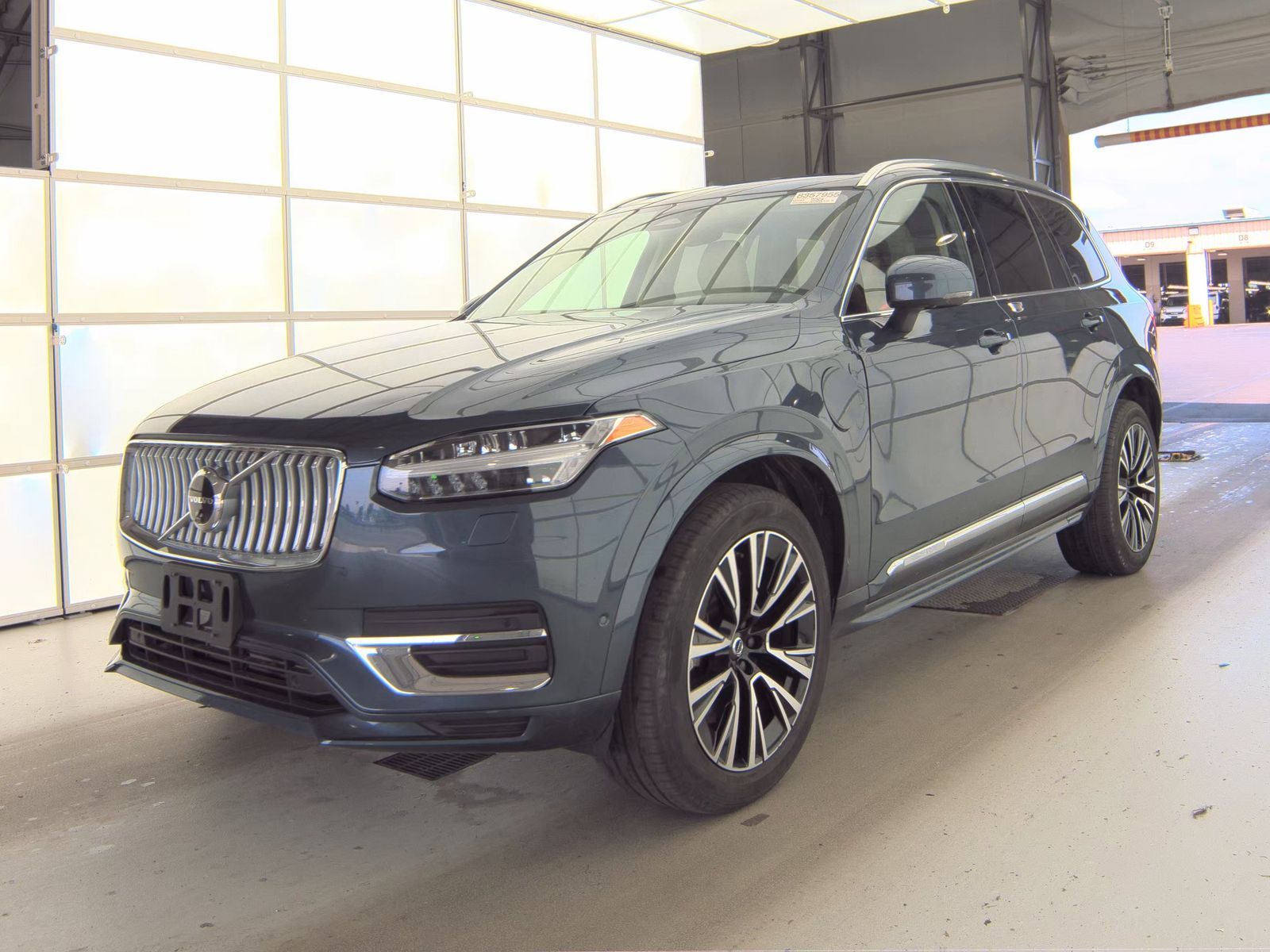 2024 Volvo XC90 Recharge T8 Plus AWD