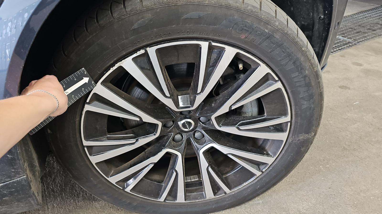 2024 Volvo XC90 Recharge T8 Plus AWD