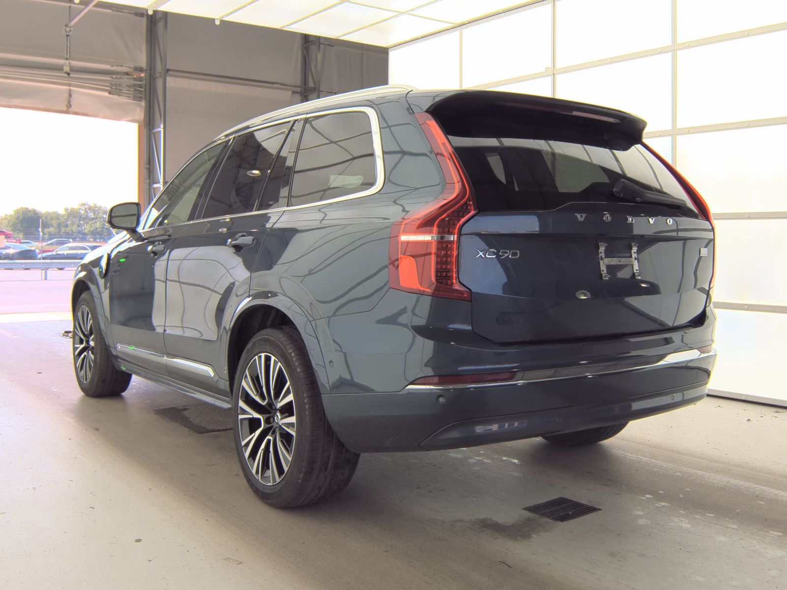 2024 Volvo XC90 Recharge T8 Plus AWD